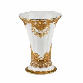 Meissen porcelain vase with golden decor. 