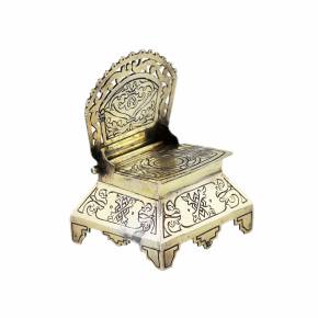 Серебряная солонка-трон в русском стиле. Москва, 1887 год.