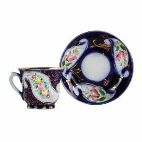 Porcelain tea pair Dulevo Kuznetsov factory. 