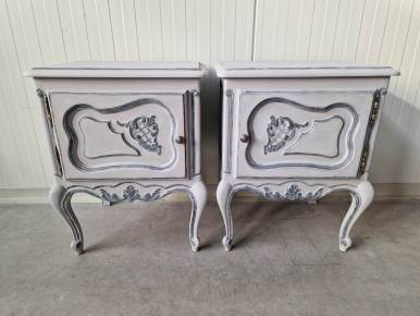 A pair of nightstands