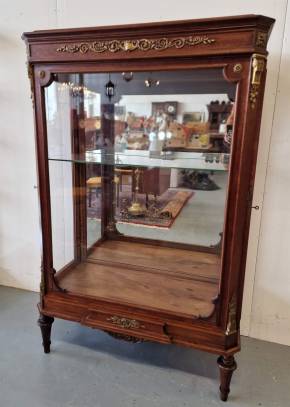 Beautiful mahogany display case